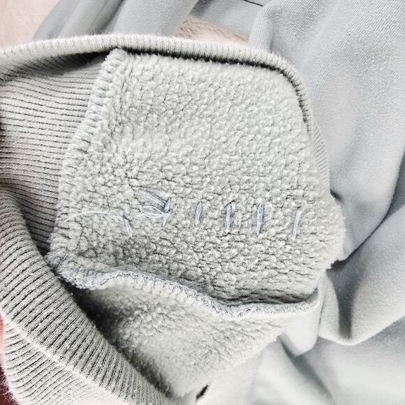 Ragdoll Los Angeles Sweatshirt Womens Medium Sage Green LA Embroidered - Picture 11 of 16